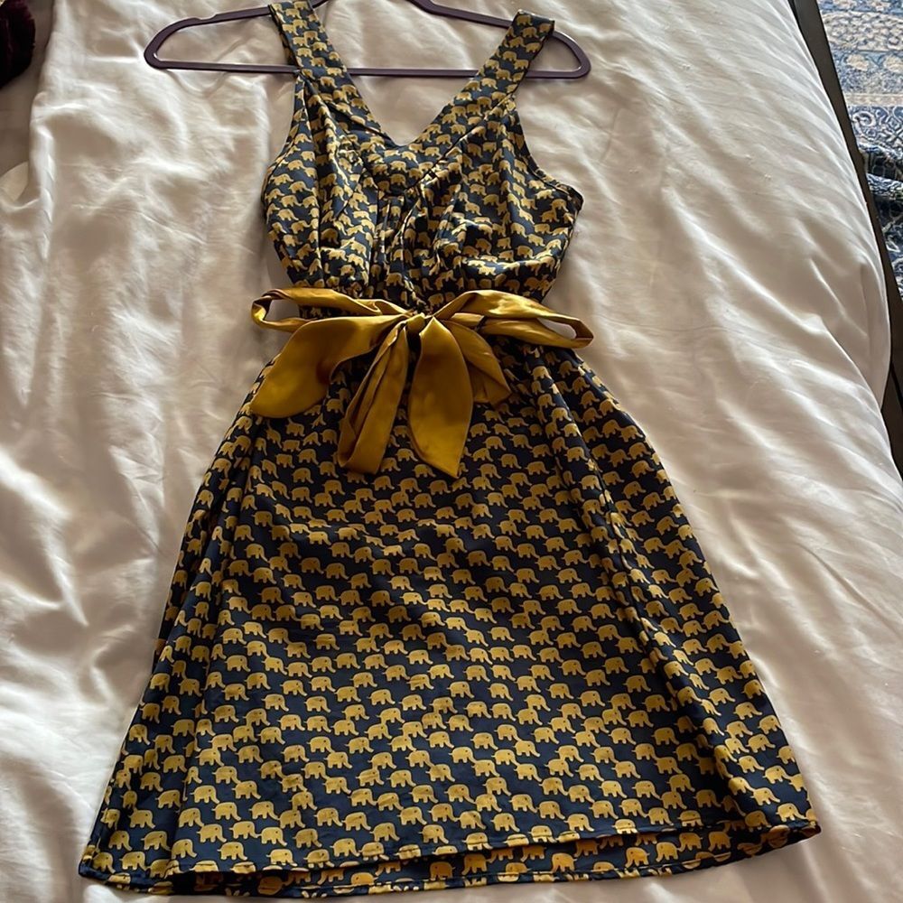 Francesca’s Collection Moonlight Blue and Gold elephant print dress size s